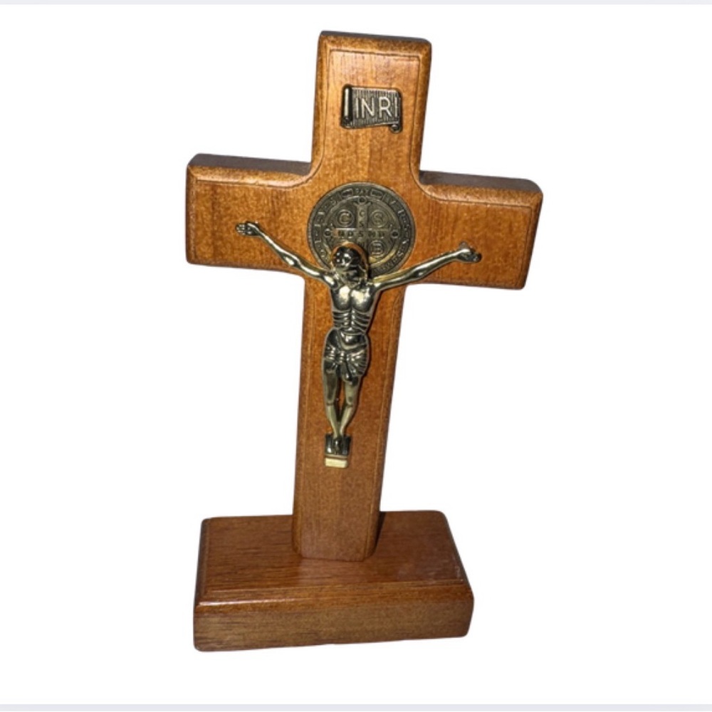 Wooden Jesus crucifix 5 inch new